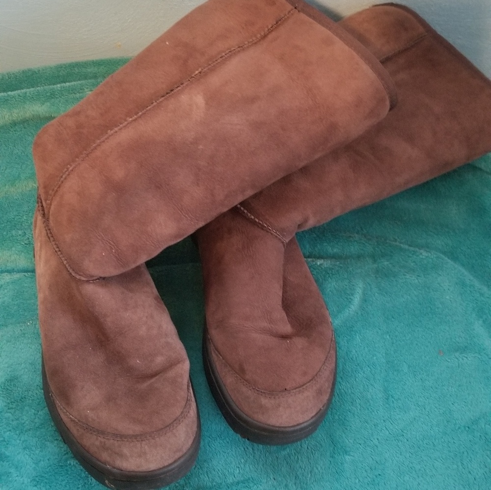 Ugg Australia sheepskin women boots